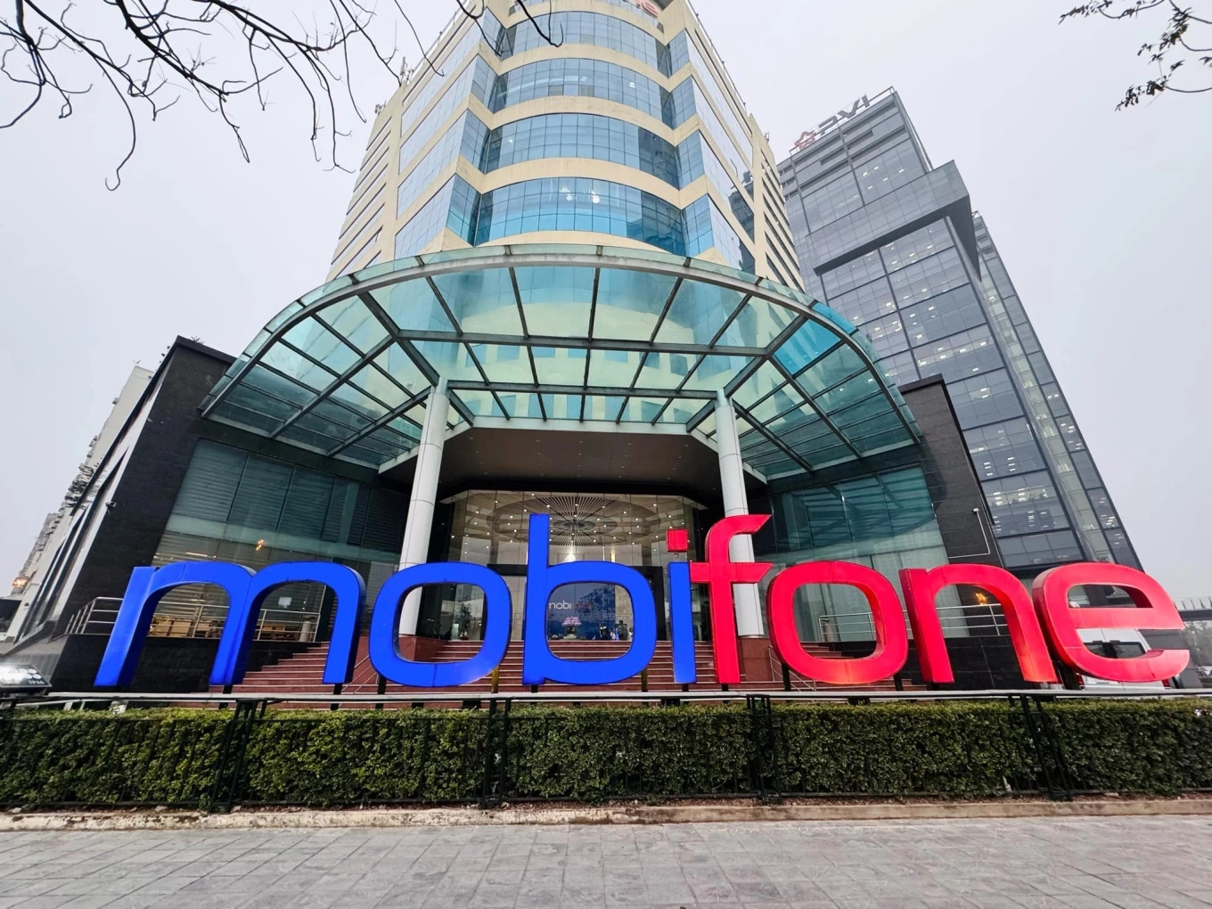 mobiphone background